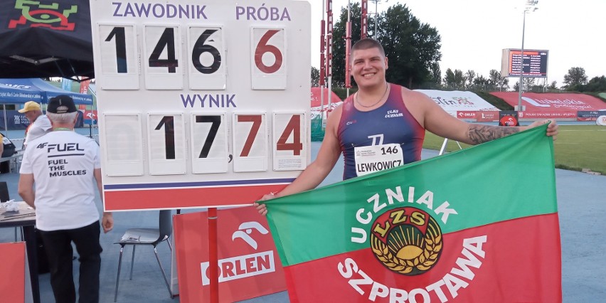 Wojciech Lewkowicz zdobył dwa medale mistrzostw Polski...