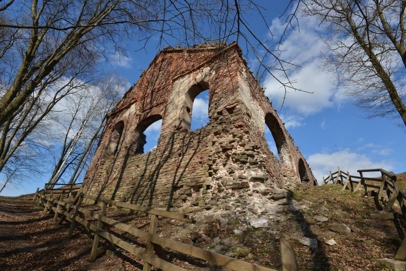 Utopili kukłę Marzanny w podkieleckiej Bobrzy