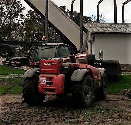 W Kwakowie skradziono drogie maszyny. 100 tysięcy nagrody [ZDJĘCIA] 