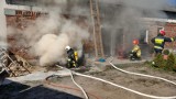Pożar w piwnicy w Borównie gaszono dwie godziny [zdjęcia]