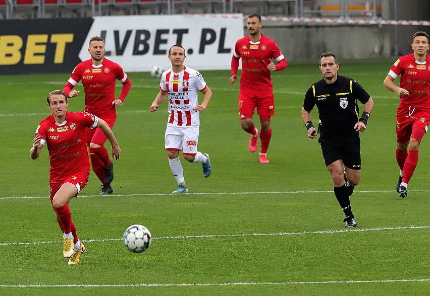 Po meczu Widzewa.  Wreszcie piłkarze z al. Piłsudskiego  wygrali mecz