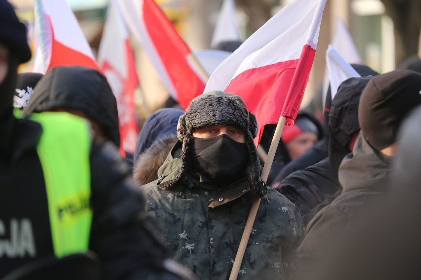 III Marsz Pamięci Żołnierzy Wyklętych w Hajnówce 2018. Policja użyła siły (zdjęcia, wideo)