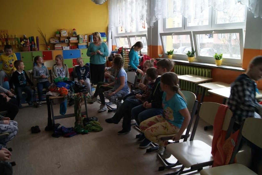 W Tarnobrzegu odbyły się warsztaty z autyzmu przeprowadzone przez pracowników Szkoły Podstawowej nr 4 i Gimnazjum nr 2