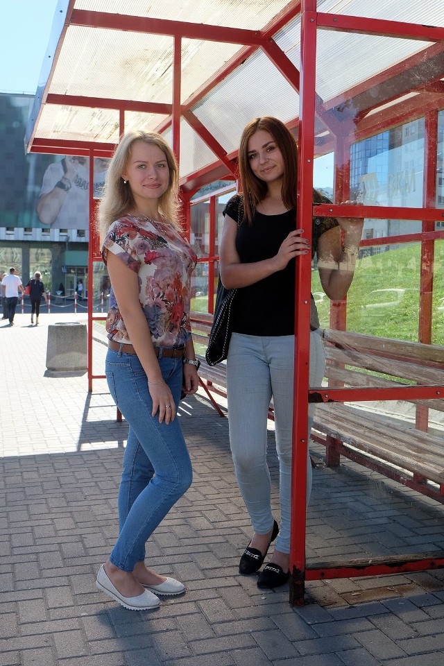Alina Kornuch i Tatiana Puzacz dopiero dwa tygodnie temu przyjechały do Białegostoku. Obie będą studiować na kampusie UwB i dojeżdżać do centrum linią C.