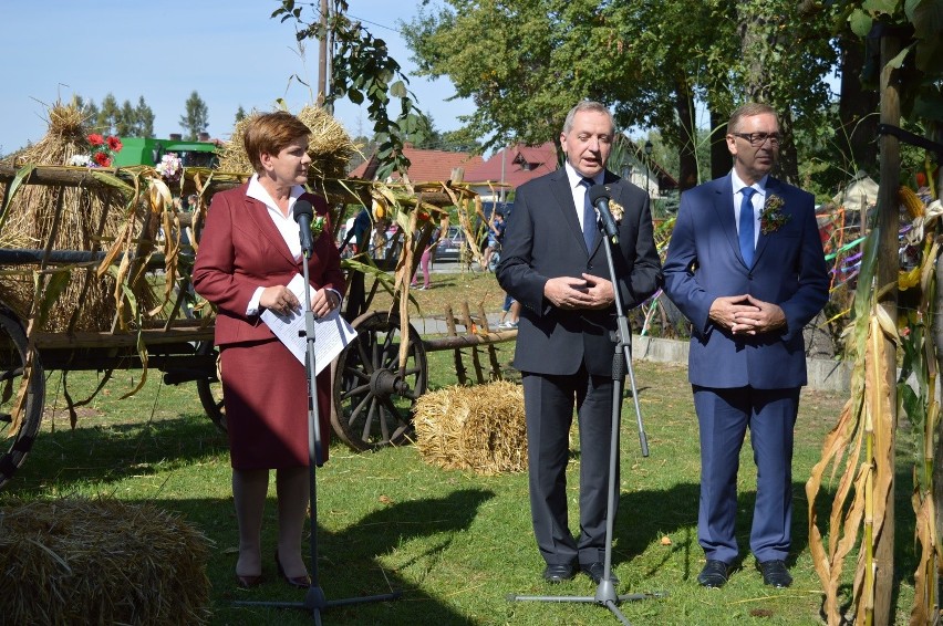 Beata Szydło na dożynkach w Strumieniu