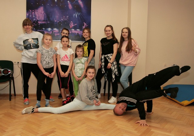 Ferie 2019 w Radomiu. W MDK można intensywnie ćwiczyć na warsztatach tanecznych.