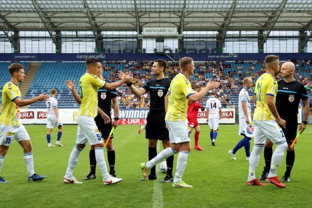 (Pod wodzą trenera Szpyrki Motor wygrał tylko raz. W rundzie wstępnej Pucharu Polski pokonał rezerwy Śląska Wrocław 4:2)