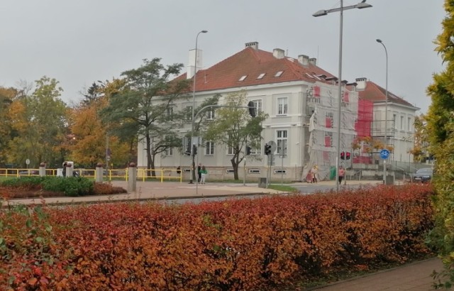 Mieszkańcy Pruszcza wskazali rzeczy, które ich najbardziej denerwują. Kliknij w galerię i zobacz, co to jest