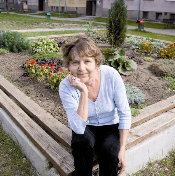 Anna Zabaryło, mieszkanka bloku Sienkiewicza 2, jedna z osób zaangażowanych w budowę placu zabaw