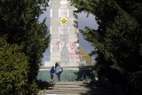 Obelisk na Cytadeli w Poznaniu kolejny raz pomalowany. Radziecka gwiazda "zmieniła" kolor [ZDJĘCIA]