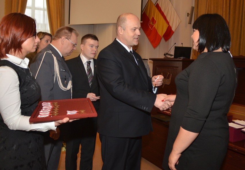 Medale za zasługi dla obronności kraju. Ponad stu odznaczonych [ZDJĘCIA, LISTA]