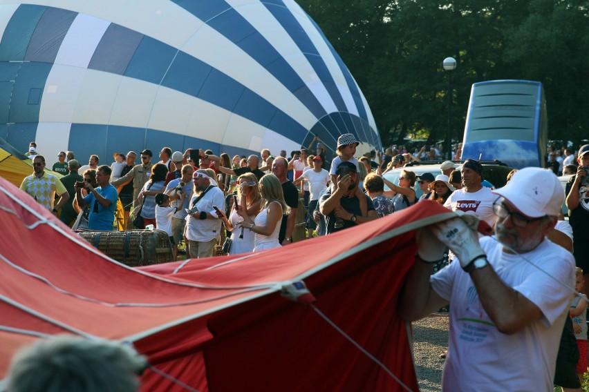 15. zawody balonowe w Nałęczowie. Przez trzy dni Nałęczów spoglądał w górę (ZDJĘCIA)