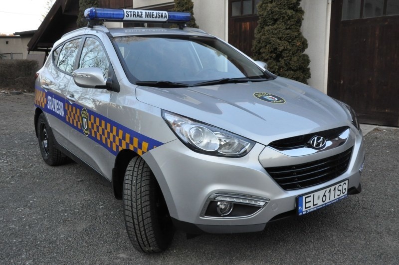Tak wygląda nowy samochód Straży Miejskiej w Oleśnie. Jest...
