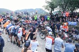 Vuelta a Espana 2022. Duże problemy z COVID-19 - już 15 przypadków zakażenia u kolarzy