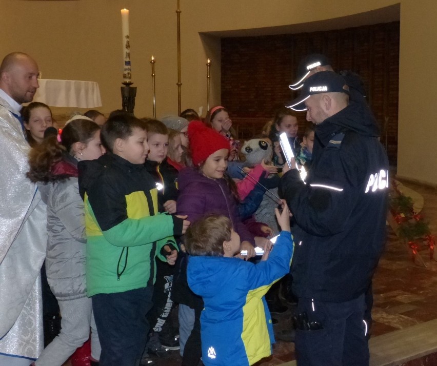 Wspólna akcja policjantów i księży w powiecie oświęcimskim
