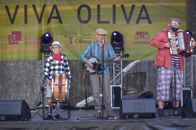 VIVA OLIVA zostało już po raz ósmy zorganizowane przez Fundację Wspólnota Gdańska, która do współpracy zaprosiła liczne firmy, instytucje, artystów, rękodzielników, gastronomików oraz - przede wszystkim - mieszkańców Oliwy, którzy wspólnie mogli świętować, biorąc udział w niezliczonych atrakcjach dla dzieci, rodzin, dorosłych i seniorów.