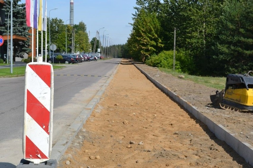 Ostrów Mazowiecka. Budowa sieci ścieżek rowerowych. Duża inwestycja wartości ponad 26 mln zł! Zobacz zdjęcia