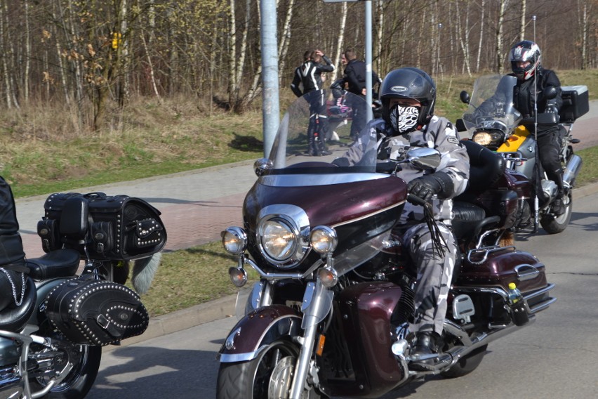 Motocyklowe pożegnanie zimy w Jastrzębiu Zdroju. 1000 motocyklistów rozpoczęło sezon 