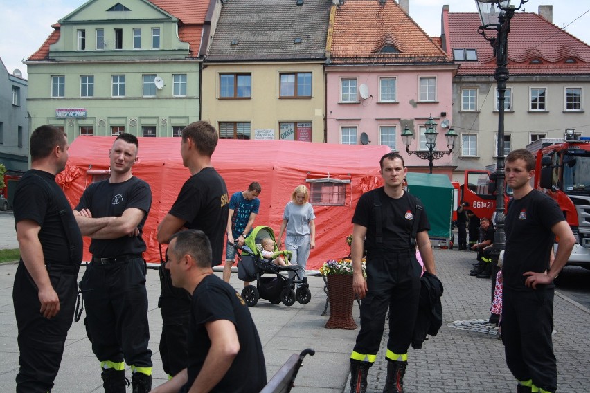 Oni ratują nasze życie. Zobacz strażaków i ich sprzęt