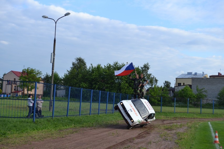 Kaskaderzy z grupy Street Owners zafundowali widzom w...