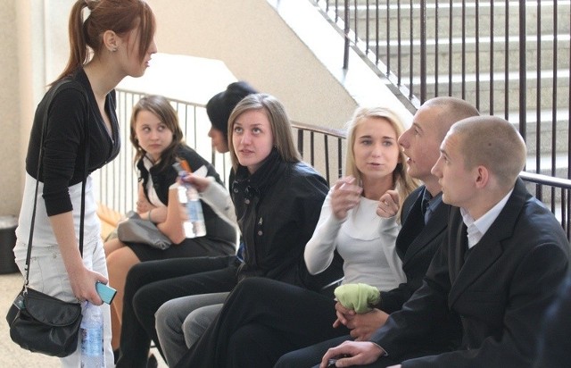 Uczestnicy testów gimnazjalnych w 2009 roku. 