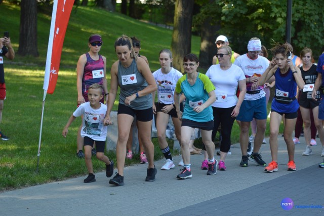 Kolejna edycja biegu charytatywnego odbyła się w Parku Sienkiewicza we Włocławku. Tak było podczas Biegu po Życie. Zobaczcie zdjęcia.