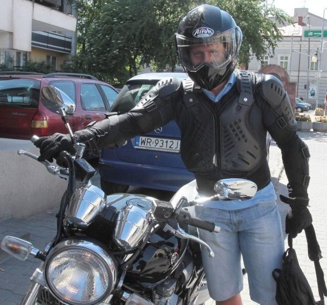 Mirosław Beczke z Radomia, który jeździ motocyklem