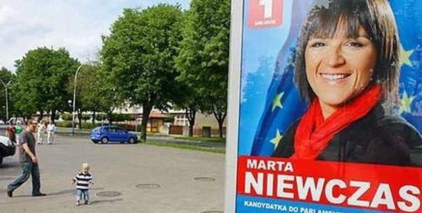 W Rzeszowie z plakatów już spogląda Marta Niewczas, mistrzyni świata w karate tradycyjnym.