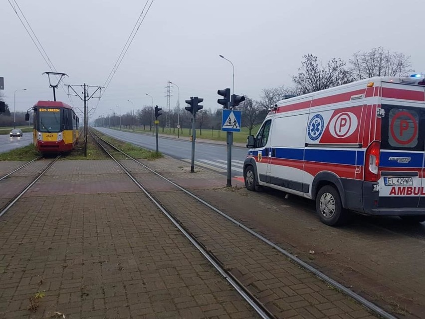 Nietrzeźwy kierowca pstrykał fotki mijając autem wypadek. Nie spodziewał się kontroli 