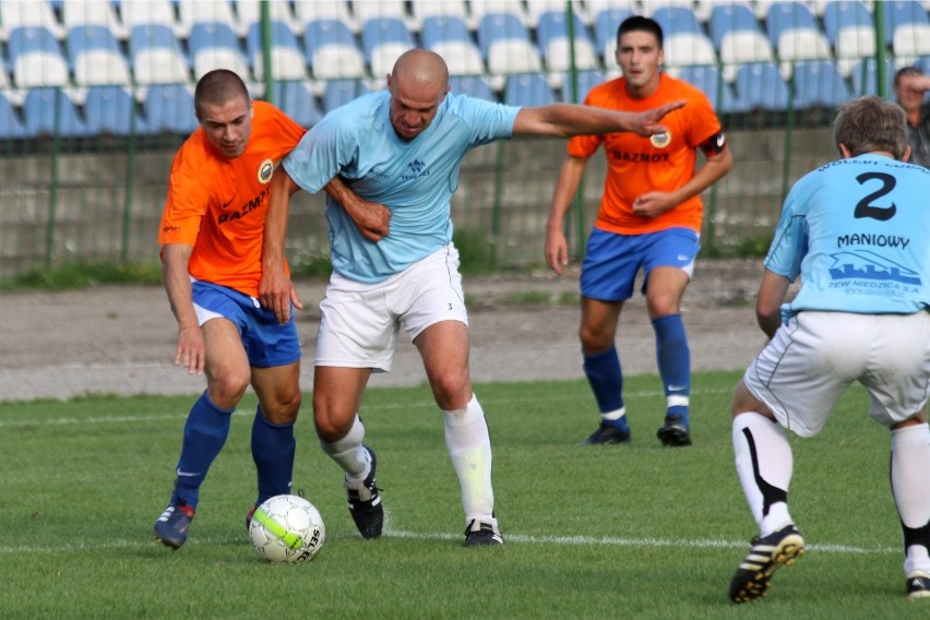 Na zdjęciu: mecz Hutnik Kraków - Lubań Maniowy (25.08.2010)