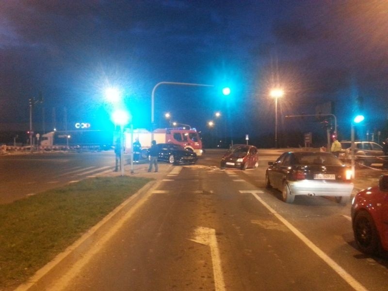 Wypadek na skrzyżowaniu ulic Hetmańskiej i Rokicińskiej