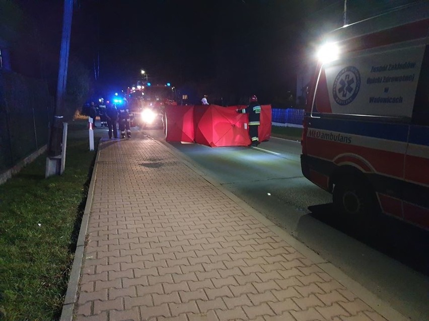 Tragiczny wypadek w Sułkowicach (pow. wadowicki) na DW 781. Nie żyje pieszy