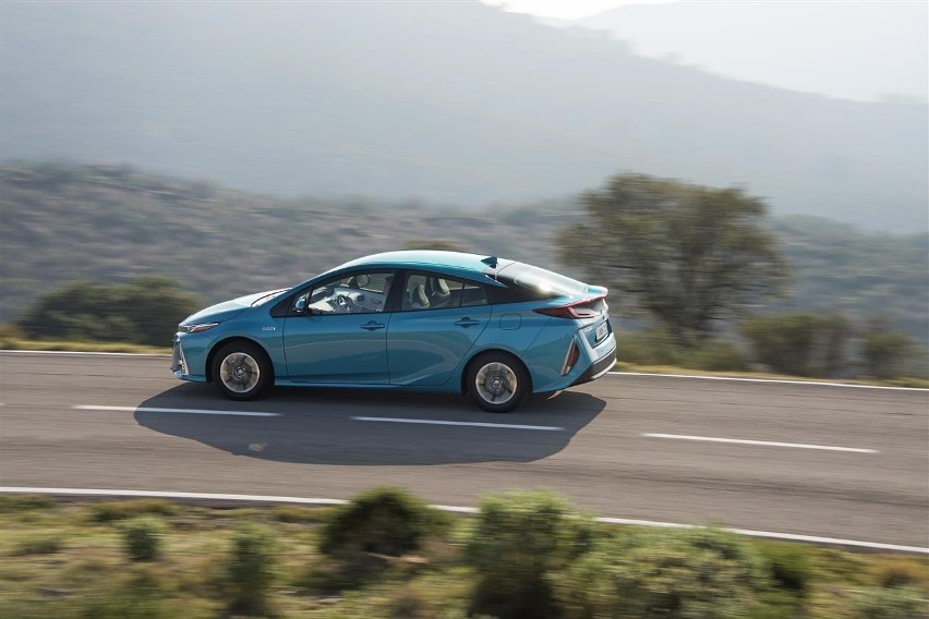 Toyota Prius Plug-in Hybrid...