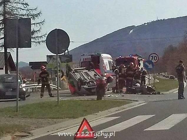 Wypadek w Ustroniu. W wypadku zginał młody motocyklista....