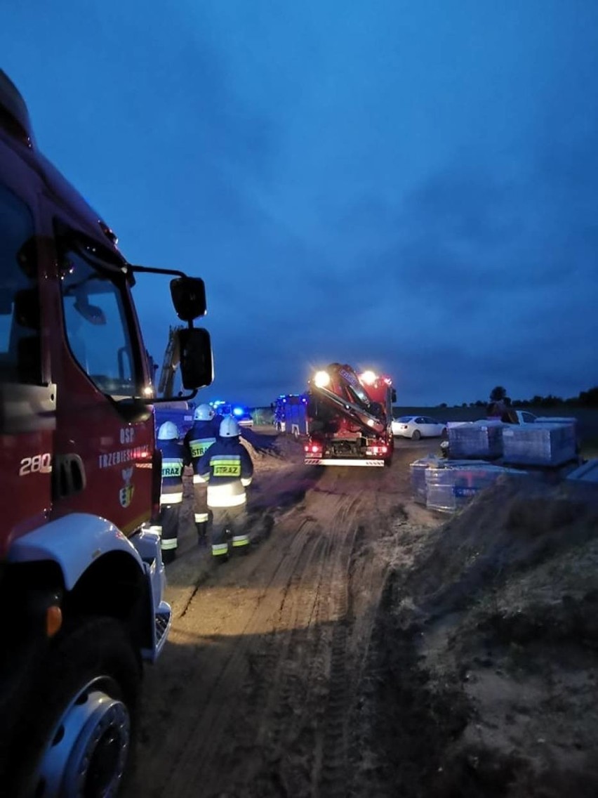 Groźny wypadek w Dąbrowie Górniczej przy ul. Broniewskiego....