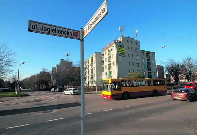 Jedną z większych inwestycji w 2016 roku będzie przebudowa skrzyżowania ulic Piekoszowskiej i Jagiellońskiej.