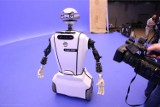 Wrocławski robot Flash odczyta twojego Facebooka i uśmiechnie się, gdy jest szczęśliwy