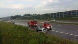 Wypadek na autostradzie A1 w Bełku. Samochód wpadł w poślizg