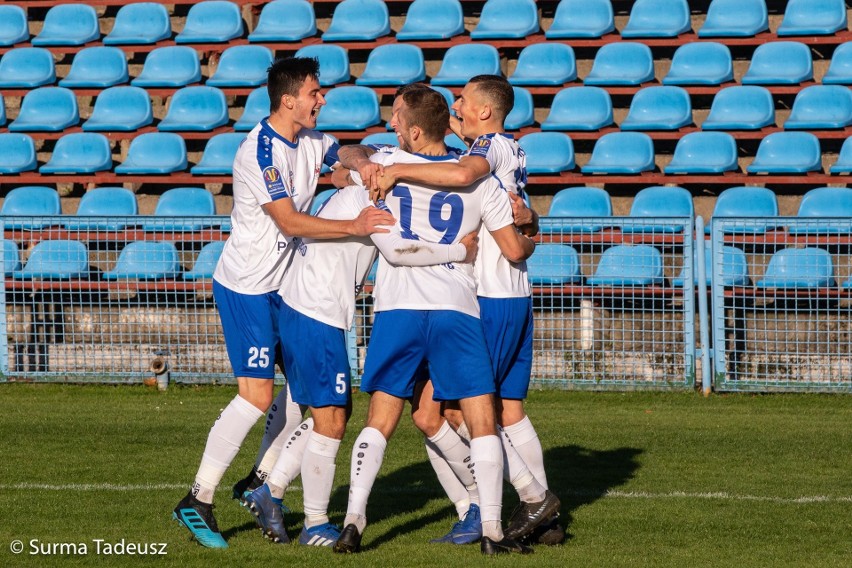 Błękitni Stargard podejmą Stal Mielec. Zemsta za Pogoń? 