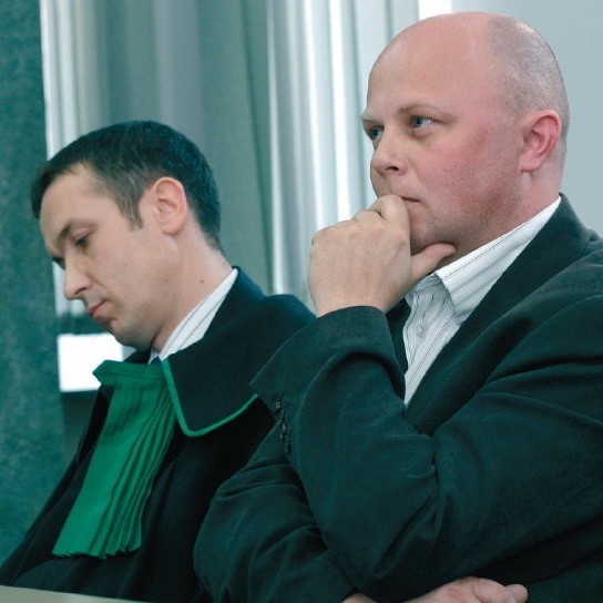 Leszek Szymczak ze swoim adwokatem Piotrem Fedusio.