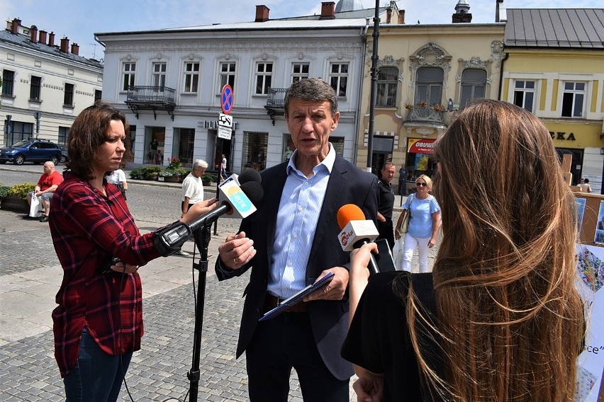 Andrzej Czerwiński: W aptekach brakuje podstawowych leków    