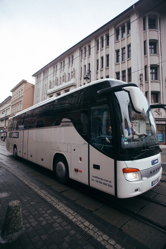 Chcemy przyciągać turystów, ale parkowanie autokarów w Bydgoszczy to nadal nasz słaby punkt. Są pomysły, jak to zmienić