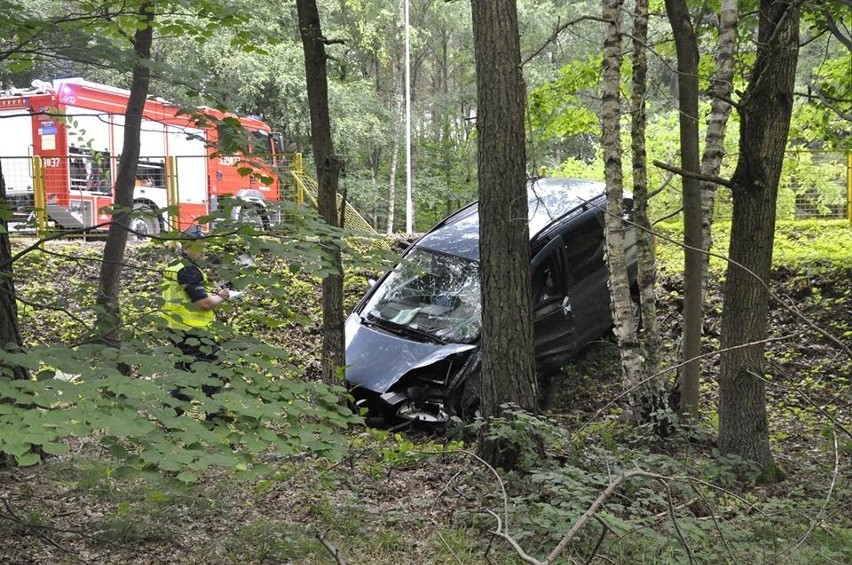 Wypadek w Mostowie. "Jedenastka" odblokowana [zdjęcia]