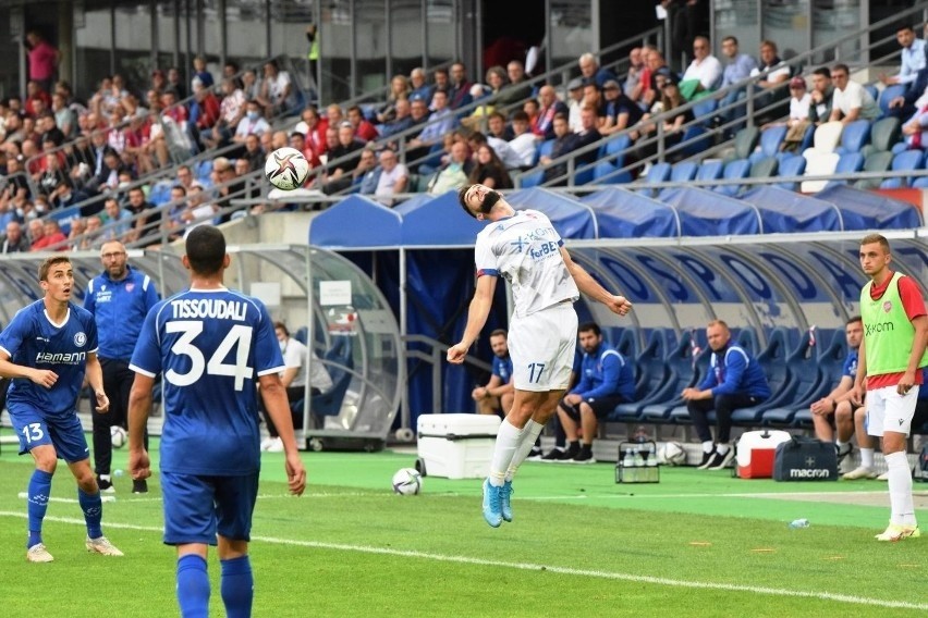 Raków został ukarany przez UEFA za pierwszy mecz z KAA Gent...