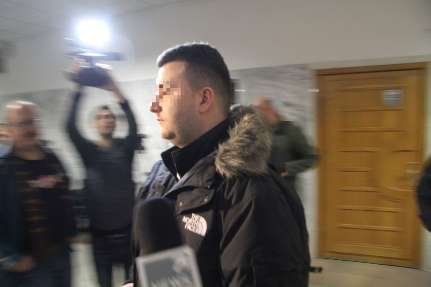 Tarnobrzeg. Protegowany Antoniego Macierewicz, były rzecznik MON Bartłomiej M. aresztowany na trzy miesiące (zdjęcia)