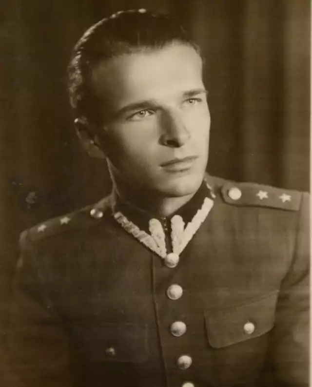 Czesław Kiszczak w młodości