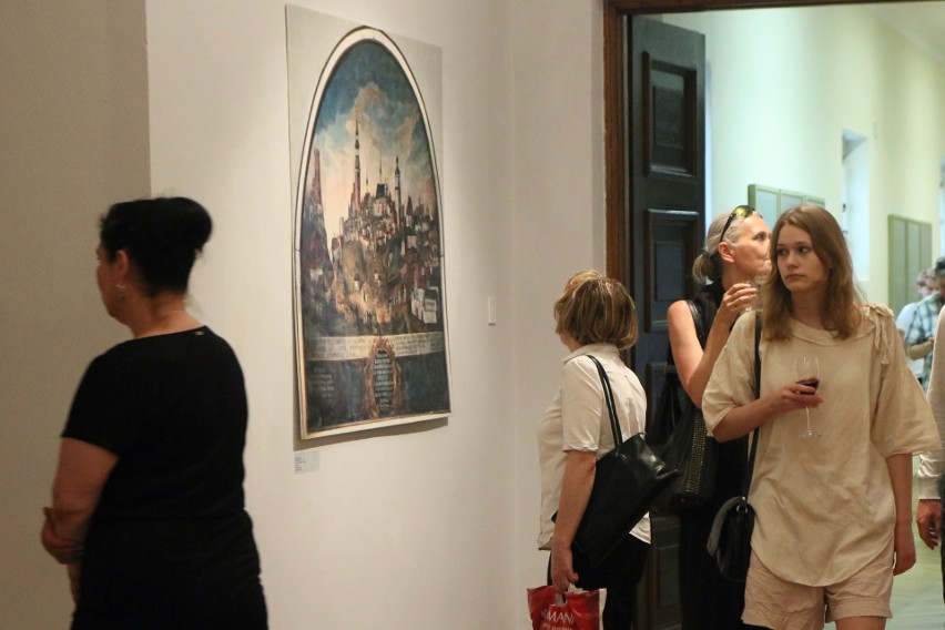 Wystawa na Zamku: Obrazy, rysunki i grafiki z całej Polski tworzą niezwykły portret Lublina