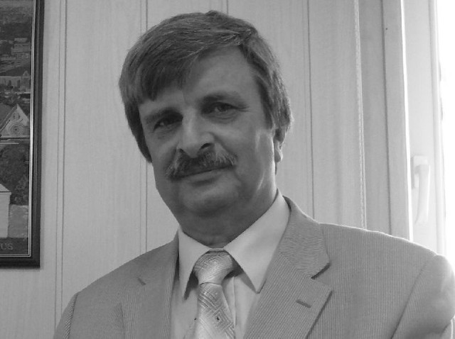 Henryk Frynas, były dyrektor II Liceum Ogólnokształcącego w Starachowicach nie żyje. 
