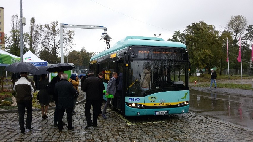 Jaworzno: jest umowa na 16 autobusów elektrycznych. A będą kolejne [ZDJĘCIA]