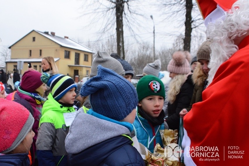 I Strzemieszycki Jarmark Bożonarodzeniowy. Na stoiskach...